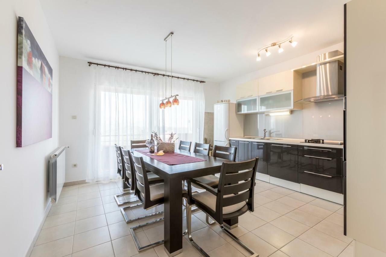 Villa Duje Trilj Εξωτερικό φωτογραφία
